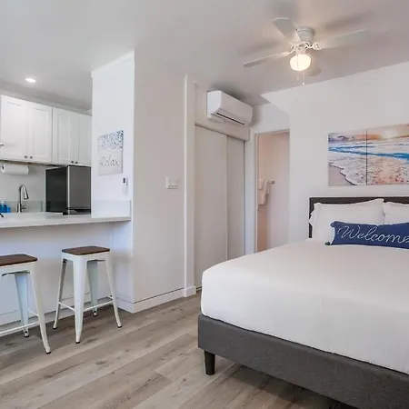 Strandway Suite 1